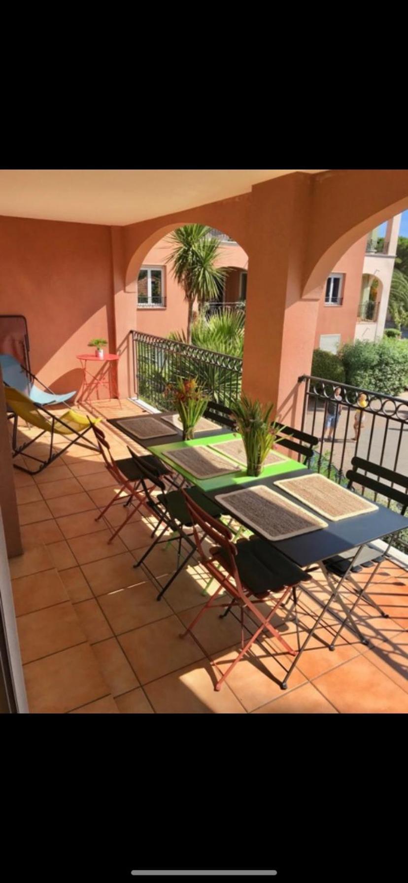 Residence 4 Etoiles Port Marine Sainte-Maxime Eksteriør billede